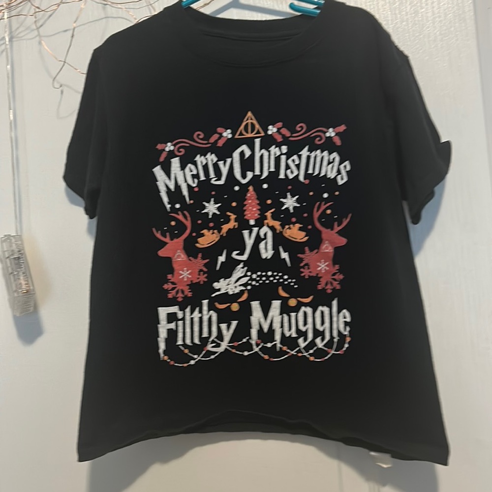 Harry Potter T-Shirt merry Christmas ya filthy muggle childs small 6-7